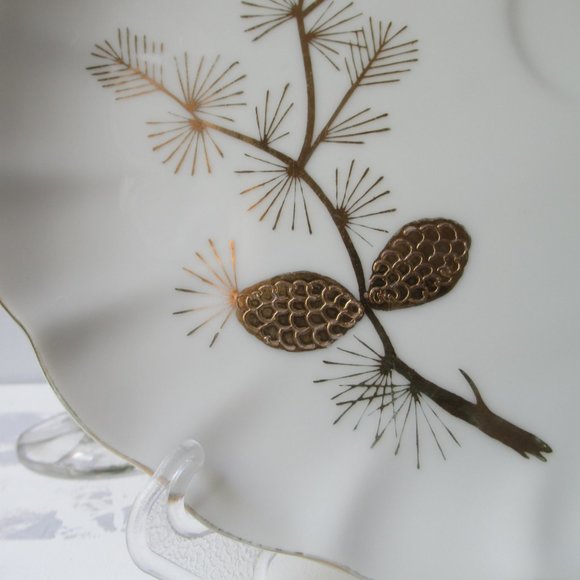 Fine Porcelain Saucer Golden Pine, Japan - Picture 5 of 10